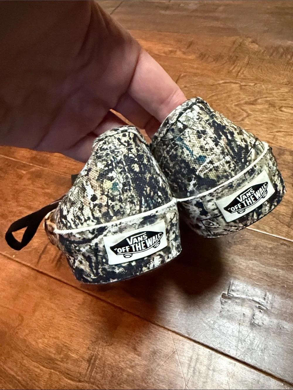 MoMA x Vans Authentic 'Jackson Pollock's Low Top Sneaker, size 5